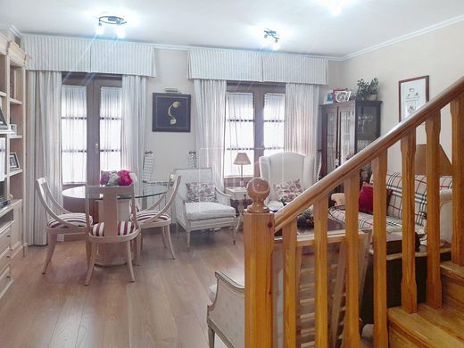 Semidetached House in Alcalá de Henares, Province of Madrid