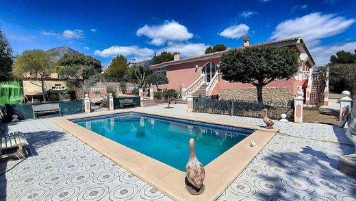 Villa à la Nucia, Alicante