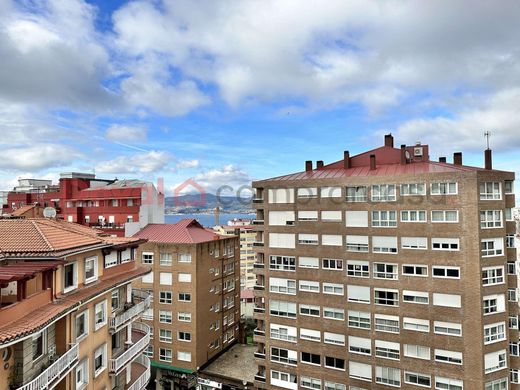 Vigo, ポンテベドラのアパートメント