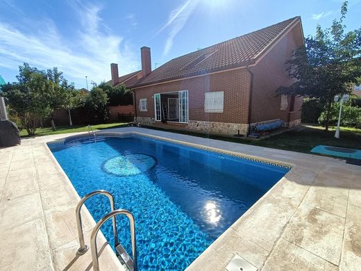 Detached House in Rivas-Vaciamadrid, Province of Madrid