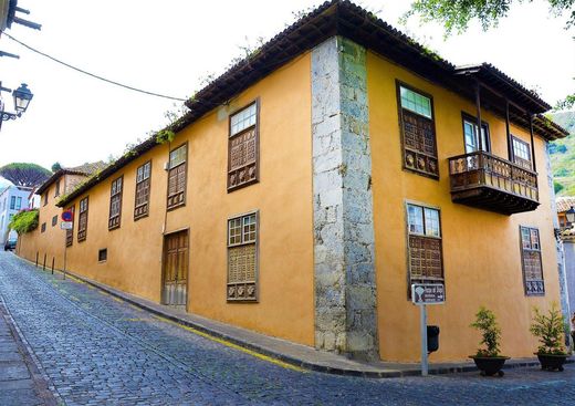 Icod de los Vinos, サンタ・クルス・デ・テネリフェのタウンハウス