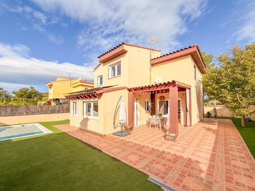 ‏בית חד-משפחתי ב  Ribarroja del Turia, Província de València