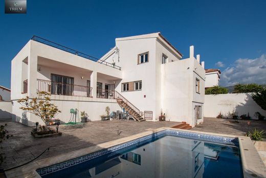 Einfamilienhaus in Zubia, Granada