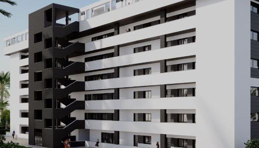 Penthouse in Torrevieja, Alicante
