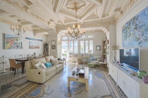 Apartment / Etagenwohnung in Valencia, Provinz Valencia