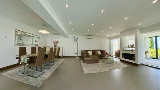 Luxe woning in Zubia, Provincia de Granada