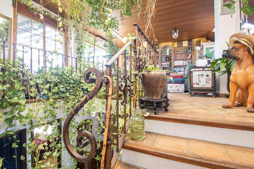 Luxury home in Peligros, Granada