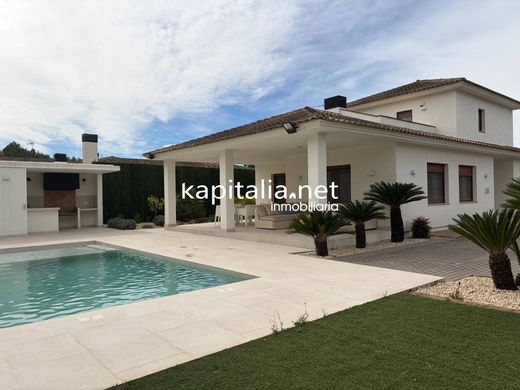 Частный Дом, Онтеньенте, Província de València