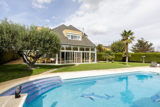 Vrijstaand huis in Zaragoza Centro, Provincia de Zaragoza