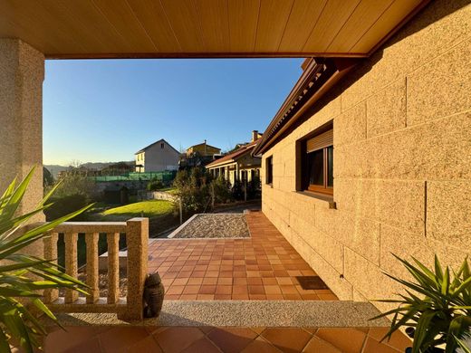 Casa Unifamiliare a Cangas do Morrazo, Provincia de Pontevedra