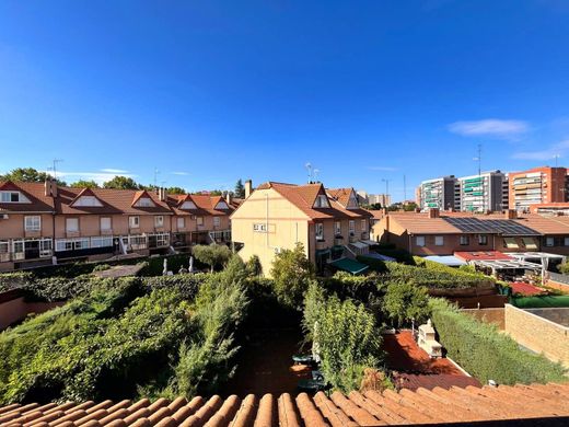 Luxus-Haus in Fuenlabrada, Provinz Madrid