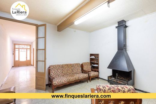 Luxus-Haus in Arenys de Mar, Provinz Barcelona