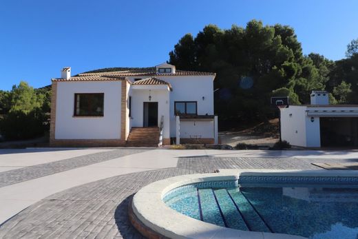 Detached House in Castalla, Alicante