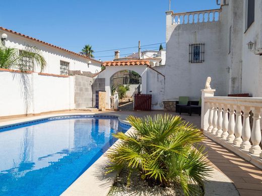 Luxus-Haus in l'Escala, Provinz Girona