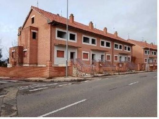 Complexos residenciais - Valdefresno, Provincia de León