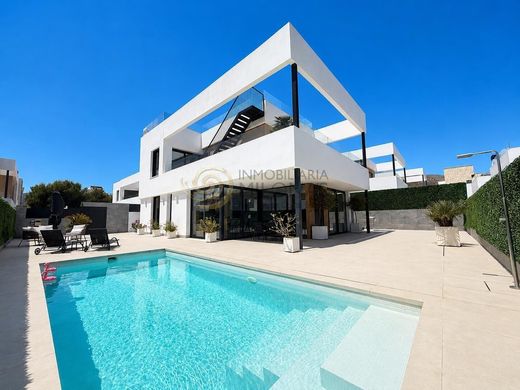 Villa in Finestrat, Alicante