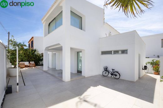 Vrijstaand huis in Calahonda, Provincia de Granada