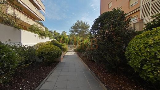 Apartment / Etagenwohnung in Castelldefels, Provinz Barcelona