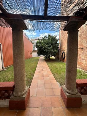 Casa di lusso a Cornellà de Llobregat, Província de Barcelona