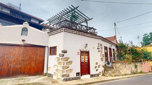 Luxury home in Tacoronte, Province of Santa Cruz de Tenerife