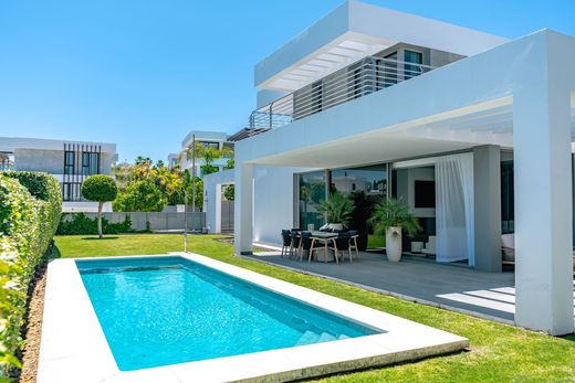 Villa in Estepona, Malaga