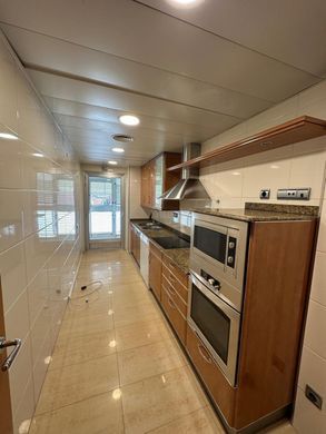 Ático en Cornellà de Llobregat, Provincia de Barcelona