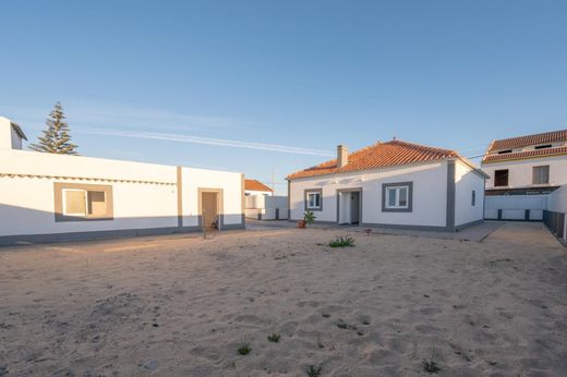 Casa Unifamiliare a Alcácer do Sal, Distrito de Setúbal