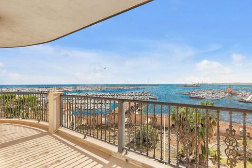 Apartment in Torrevieja, Alicante