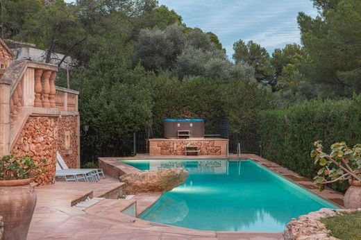 Villa in Costa de los Pinos, Province of Balearic Islands