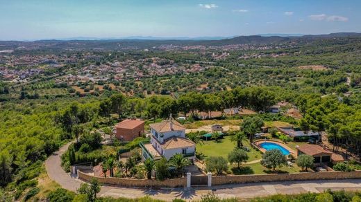 Detached House in El Vendrell, Province of Tarragona