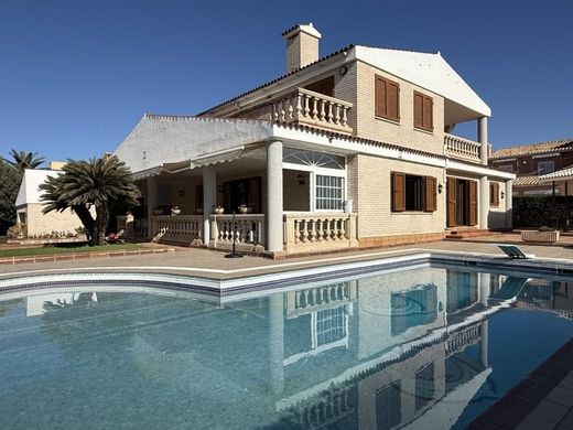 Detached House in Puig, Valencia