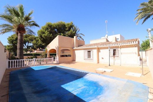 Einfamilienhaus in Orihuela Costa, Alicante