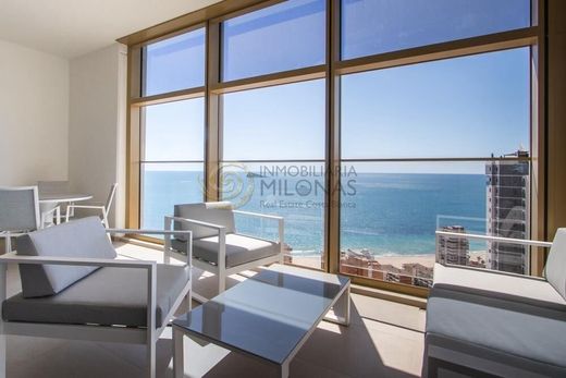 Benidorm, アリカンテのアパートメント