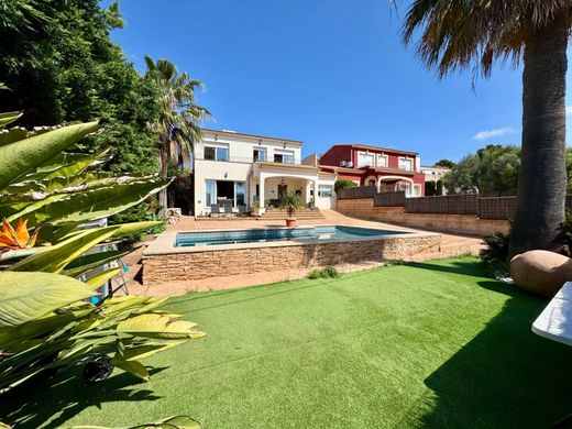 다세대 빌라 / Llucmajor, Illes Balears