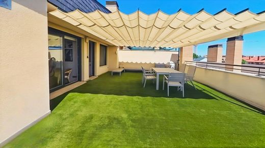 Penthouse in Pozuelo de Alarcón, Province of Madrid