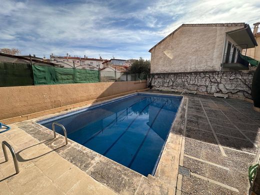 Einfamilienhaus in Zubia, Granada