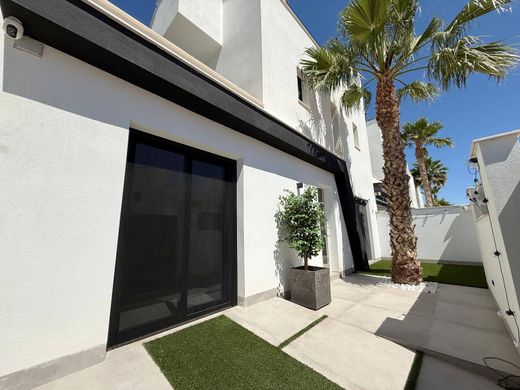 Villa in Santiago de la Ribera, Murcia