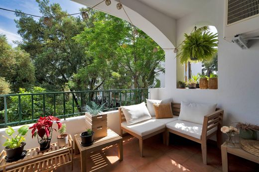 Apartment / Etagenwohnung in Marbella, Málaga
