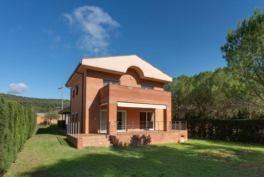 Luxury home in Castellolí, Province of Barcelona