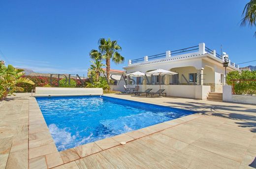 Detached House in Busot, Alicante