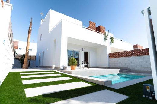 Villa à Pilar de la Horadada, Alicante