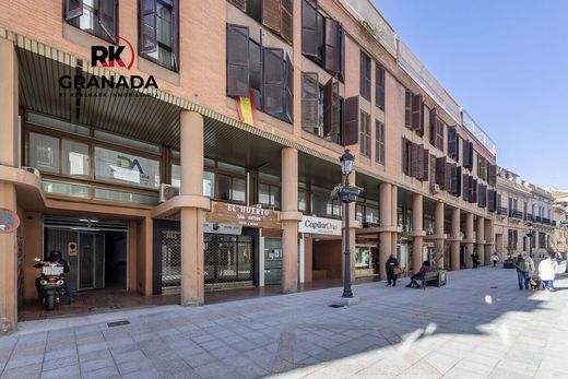 Apartment / Etagenwohnung in Granada, Andalusien