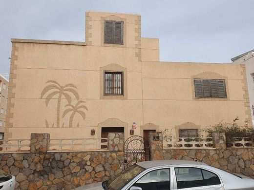 بيت مستقل ﻓﻲ المرية, Almería