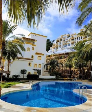 Apartment / Etagenwohnung in Altea, Alicante