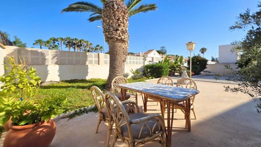 Casa Unifamiliare a Roquetas de Mar, Almeria