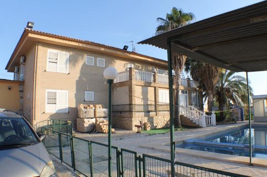 Dom jednorodzinny w Villajoyosa, Provincia de Alicante