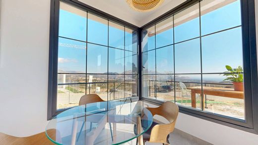 Detached House in Polop, Alicante