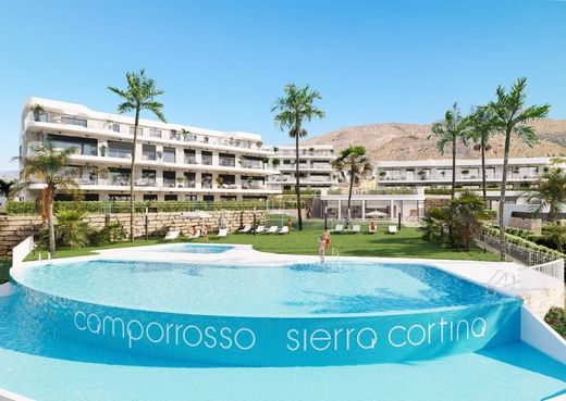 Apartment / Etagenwohnung in Finestrat, Alicante