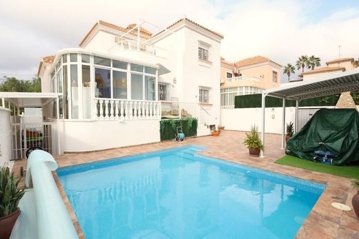 Villa a San Miguel de Salinas, Provincia de Alicante