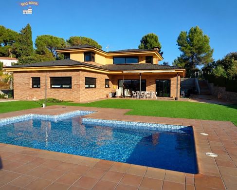 Luxus-Haus in Lliçà de Vall, Provinz Barcelona
